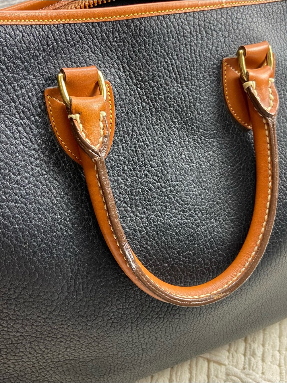 Vintage Dooney & Bourke Gladstone Satchel Bag British Tan Black Large - Picture 7 of 15